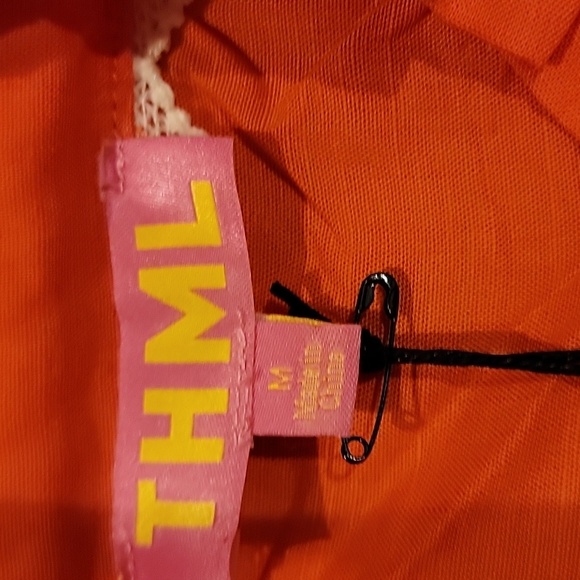 THML Elian Orange Floral Embroidered Blouse~Size Medium~NWT - Picture 4 of 7